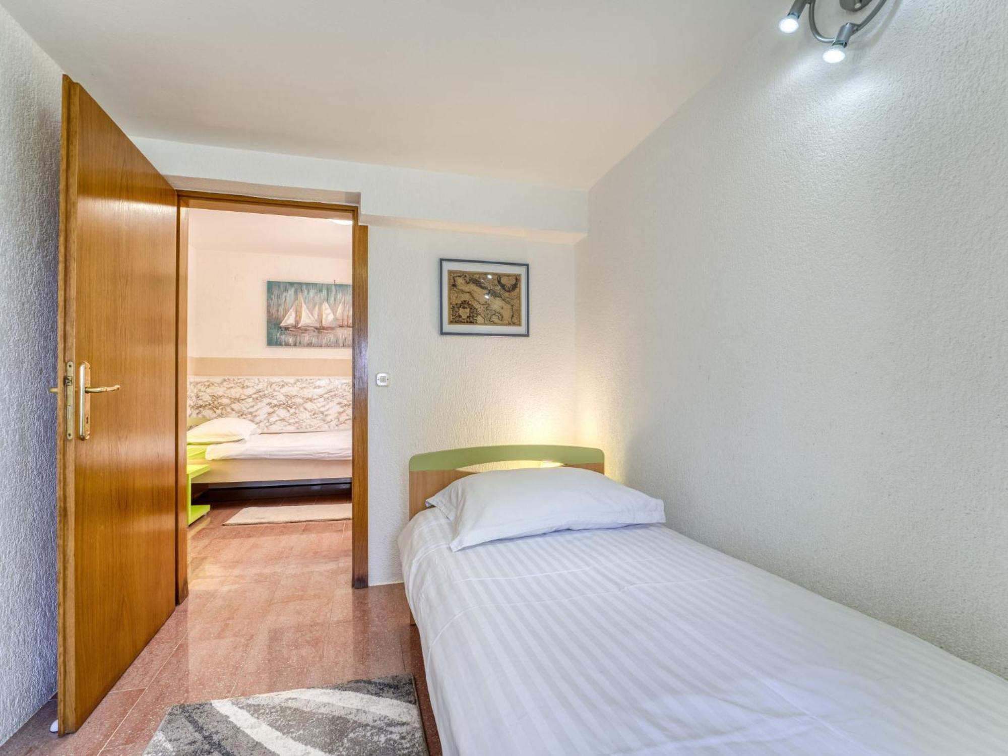Apartment Albaneze By Interhome Njivice Esterno foto